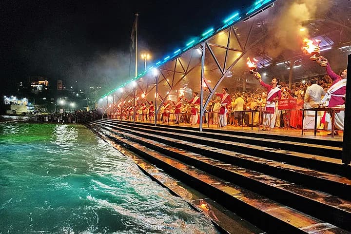 best hotels in rishikesh near triveni ghat