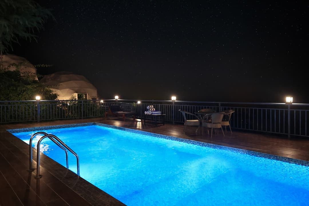 pool