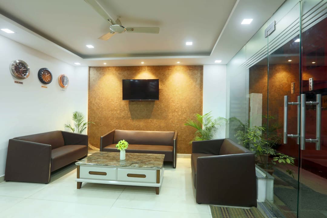 Reception & Lobby